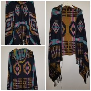 Hooded Poncho/Cape